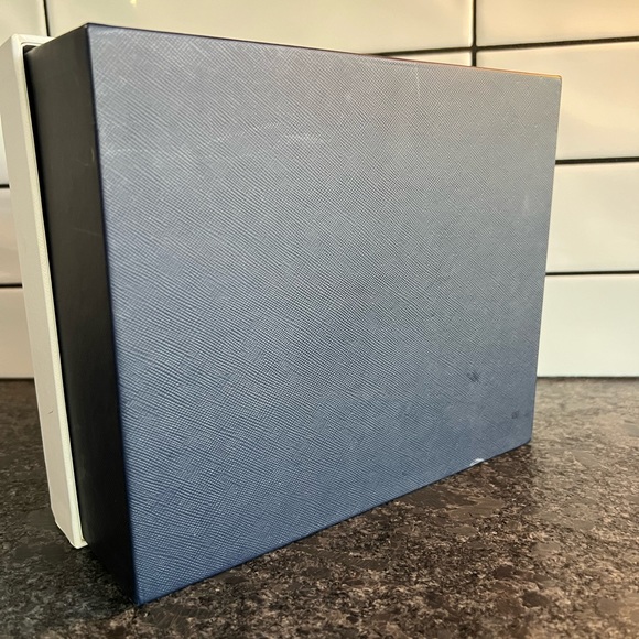 LA FEMME PRADA MILANO BOX - Picture 4 of 6